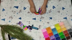 Идеи для создания игрушек из термомозайки.