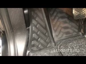 Всесезонные 3D автомобильные коврики в салон BMW X5 E70 (БМВ Х5 Е70) 2007-2013 с ковролином LUXMATS