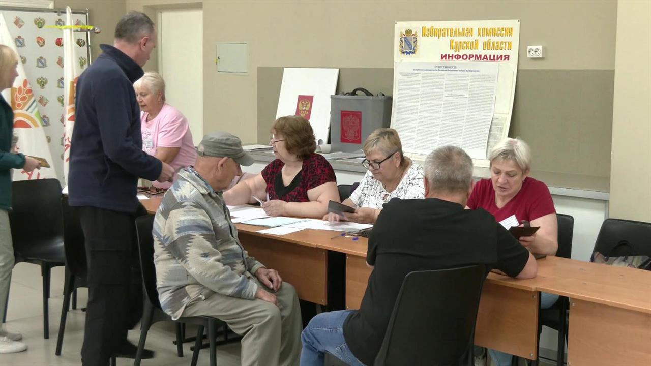 В России идет основной день выборов