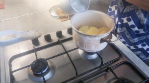 КАК ПРИГОТОВИТЬ КАРТОФЕЛЬНОЕ ПЮРЕ