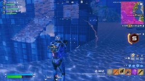 занимаю топ 1 в фортнайт