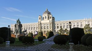 Новогодняя Вена. Концерты в Золотом Зале общества друзей музыки, оперном театре. Хофбург, Бельведер