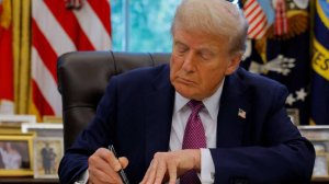 Условия Трампа для усиления санкций против России назвали невыполнимыми