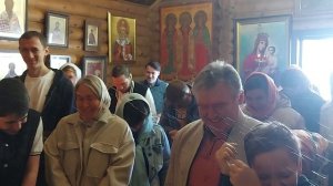 Окропление прихожан 14 сентября 2025