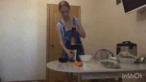 Видеообзор на измельчитель kitfort kt-1393. В чем же отличия от ручной терки ? #Kitfort #Китфорт