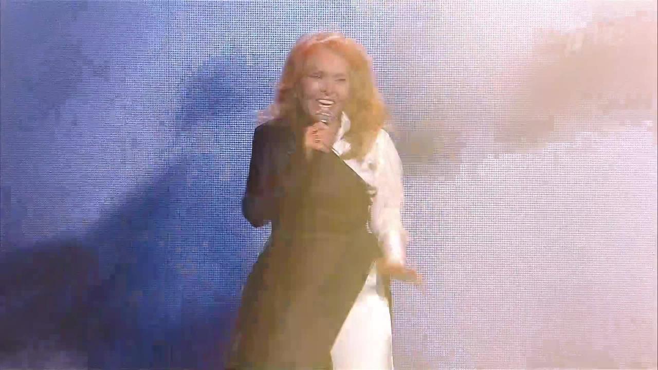 Смотрите на Первом канале новый сезон телешоу "Две звезды"