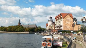 Калининград. Прогулка на кораблике по реке Преголя.