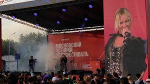Выступление Клавы Коки на Московском велофестивале 13.09.25 (часть 2)