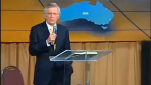 ПОМАЗАНИЕ ЗАКОНЧИЛОСЬ, а я продолжал пооповедовать - Девид Вилкерсон