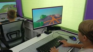 Группа "Супер программисты" учатся создавать игры на KoduGameLab