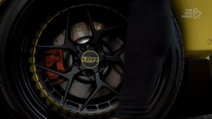 CryJaxx - In Da Club (feat. Noise Affairs & Junior Charles) (1080p_23fps_H264-128kbit_AAC)