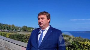 🎉 Александр Болдакин поздравил ульяновцев с праздником.  Глава города приглашает всех на мероприяти