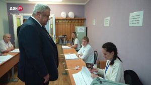 Кандидаты на пост губернатора голосуют: Денис Фраш