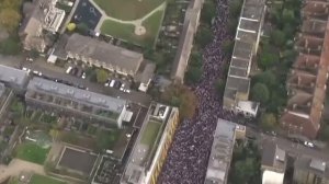 Тысячи британцев бунтуют против миграционной политики Великобритании.