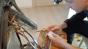 Электроника. Умерла 1 ая скорость на контроллере инфинионе 4. Обзор и ремонт 120 в. финика 18