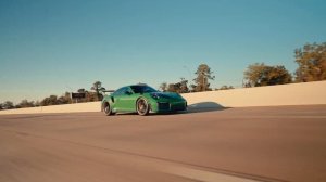 EDGARR - WOAHH (1080p_25fps_H264-128kbit_AAC)