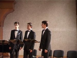 А.БАБАДЖАНЯН, сл. В.Арутюняна - Песня первой любви