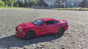 Модель Chevrolet Camaro шестого поколения от Maisto