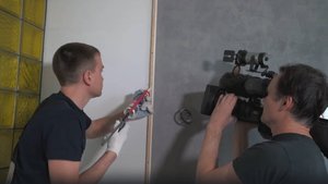 Панно из декоративного бруса на стену с подсветкой для передачи "Квартирный Вопрос"