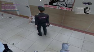 удар дубинкой