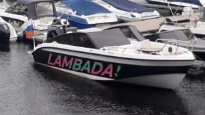 катера и старый москвич