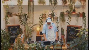 Taiwanese Synth Pop, Boogie & Disco with Hassan Raphael