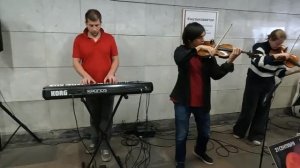 МУЗЫКА В МЕТРО