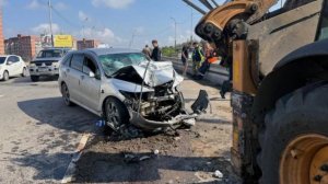 Аварии и ДТП НА ДОРОГАХ — летуны и водятлы не видят куда едут