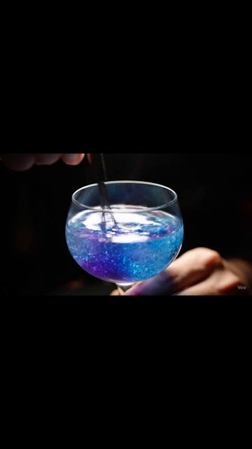 Готовлю Космический Коктейль для кота ✨ Напиток-Галактика | Galaxy Drink #shorts #aesthetic