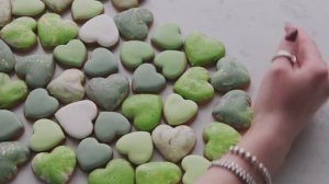 7040129-uhd_3840_2160_25fps