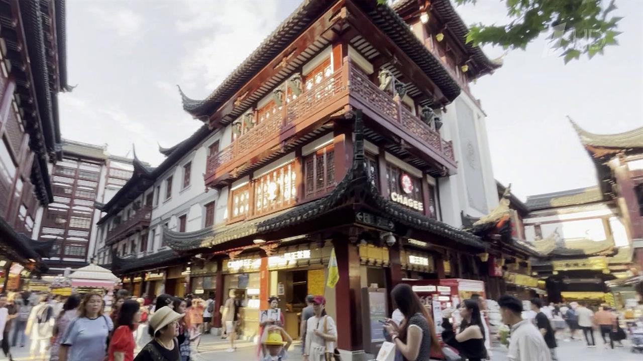 С 15 сентября дня при въезде в Китай россиянам требуется лишь загранпаспорт