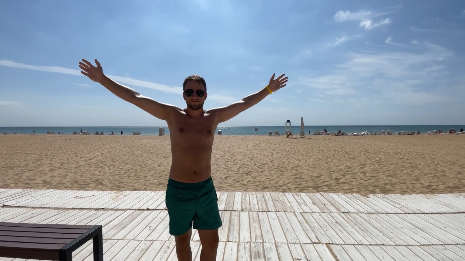 Поездом до Анапы - Город Мира 2025. Москва - день города. смотреть онлайн