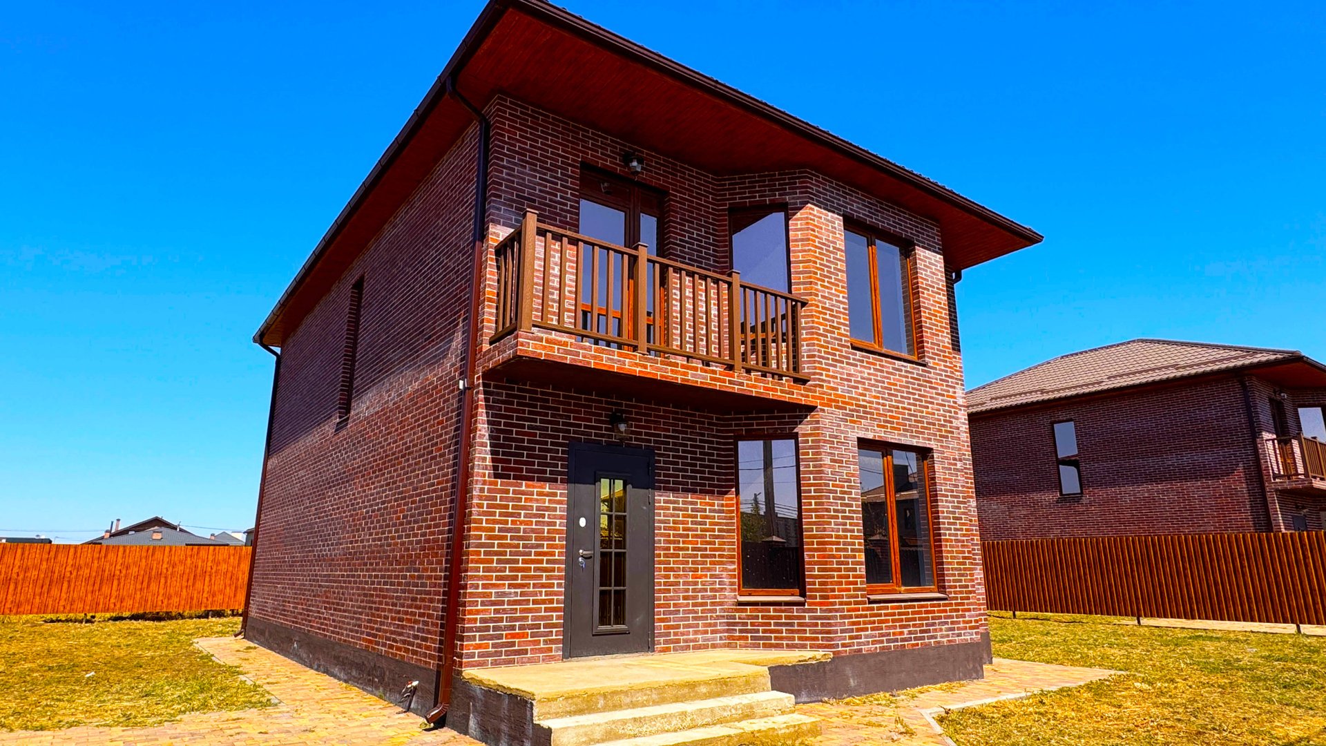 Дворец для современной семьи: комфорт, безопасность и природа в одном! смотреть онлайн