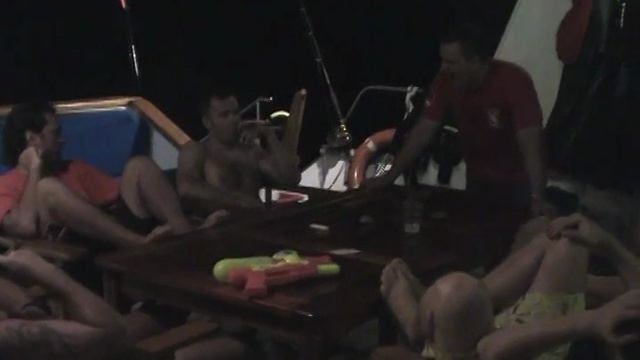 2008 Fiji смотреть онлайн