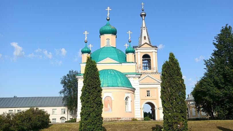 Введено-Оятский женский монастырь - 1/3