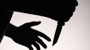 Мужчину убили ударом ножом в шею на западе Москвы