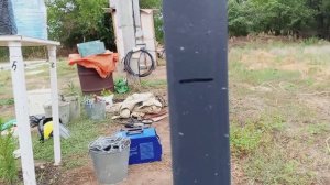 Забетонировал столбы под забор .Сейчас буду размечать на столбах под поперечные .