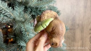 Ёлочная игрушка БЕЛЬЧОНОК ГРИБНИК с сиреневой бабочкой, полистоун, 12 см, 522216-2