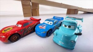 Машинки паровозики конструктор играем вместе