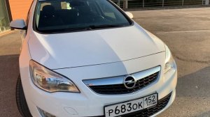 Opel Astra J