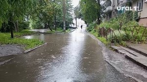 Почему во время грозы надо выключать смартфоны