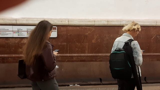 Со станции метро Добрыненская до пр. Мира 12 в Магнус Локус.