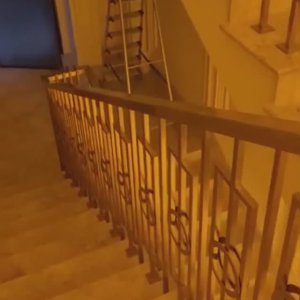 Лестничное ограждение из нержавеющей стали с покрытием нитрида титана