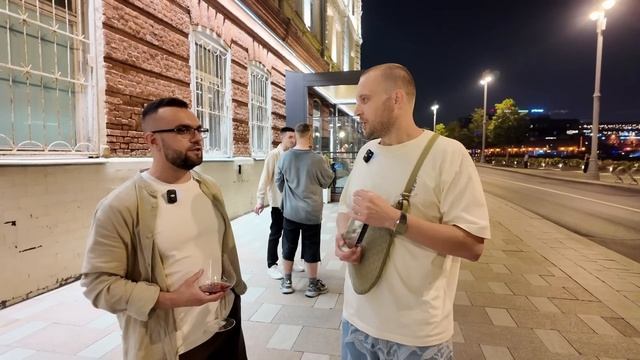 Я побывал в месте где было много Трейдеров и взял Вас с собой! смотреть онлайн