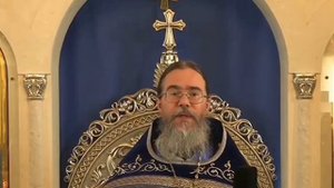 В РПЦ заявили, что граждане должны молиться за власть и начальство, а также не осуждать священников.
