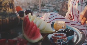 5658297-uhd_4096_2160_30fps