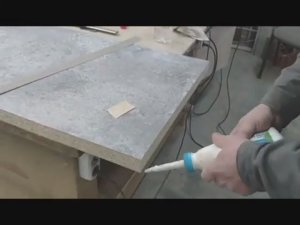 Наклеить кромку на столешницу своими руками