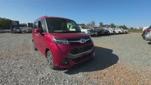Toyota Tank, 2018 год - бензин, 1.0 л , вариатор, передний привод, Владивосток