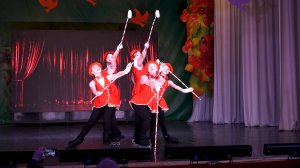 Театр танца на роликах "Сказка" . " Шляпка "