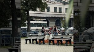 Остановиться и почувствовать связь с любимым городом на эко-скамейках